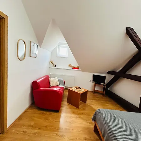 Podzamci 3* Jaroslavice (Znojmo)