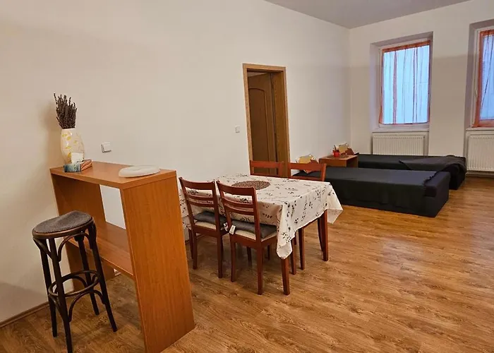 Podzamci Gasthof 3*